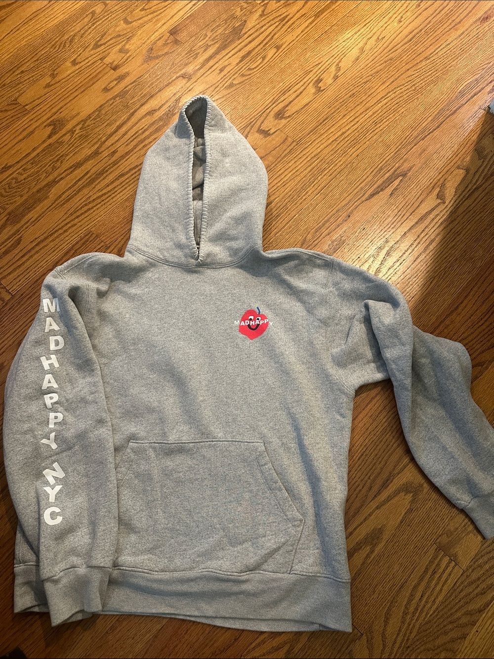 Mad Happy New York City Gray Pullover Hoodie Graphic Sweatshirt Size Small